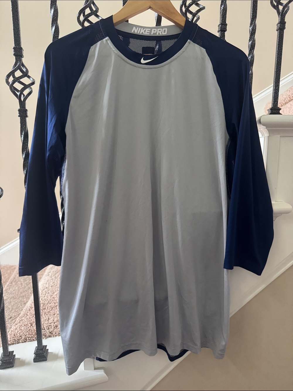 Nike 3/4-Sleeve Raglan Performance Shirt - Gray & Navy